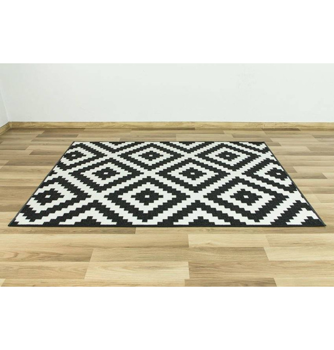 Protiskluzový koberec Romby černý