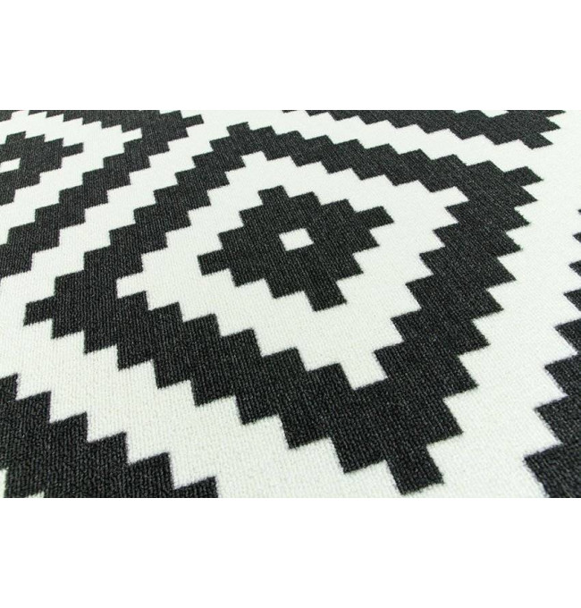 Protiskluzový koberec Romby černý