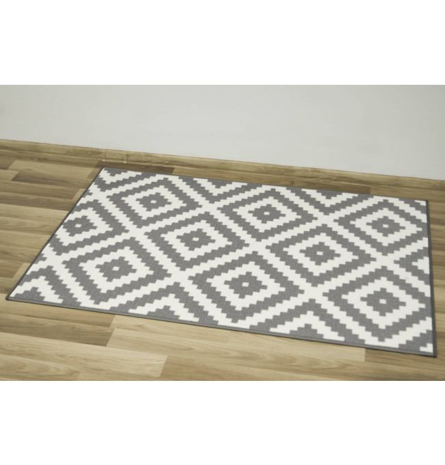 Koberec Romby šedý