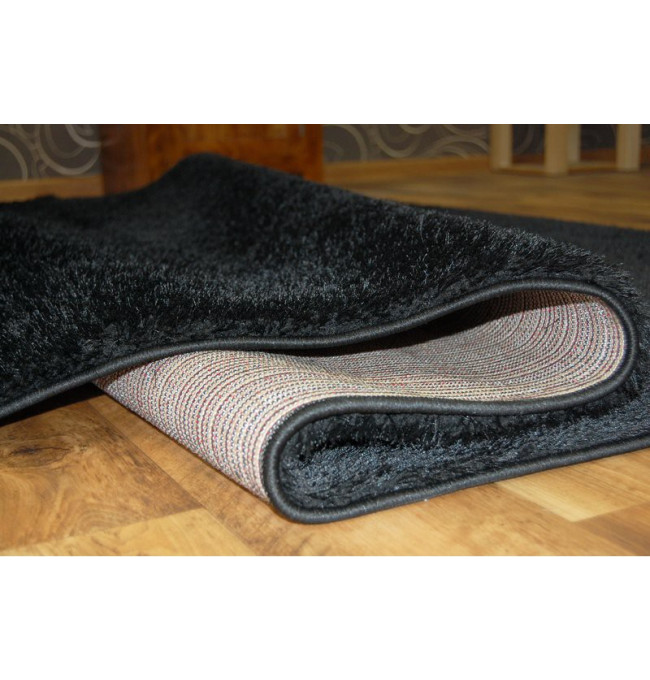 Koberec SHAGGY VERONA black