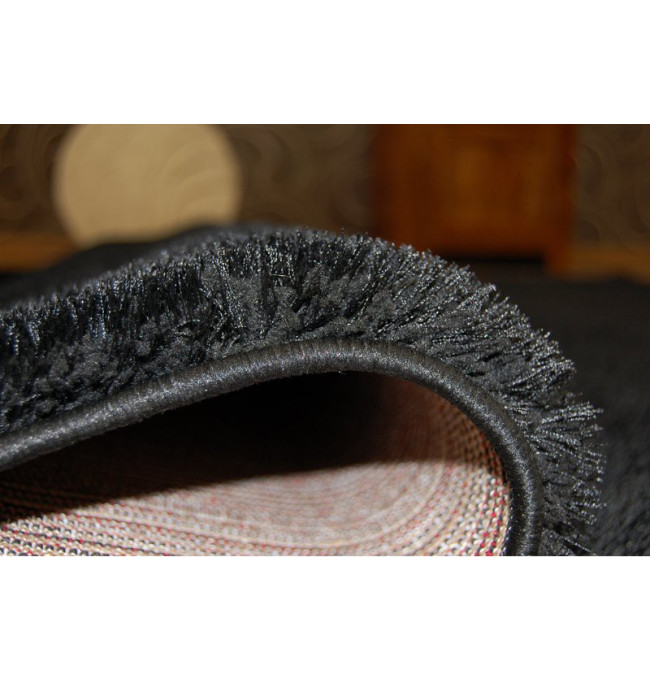 Koberec SHAGGY VERONA black