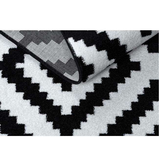 Koberec SKETCH - F998 krém / černý - Čtverce Ruta