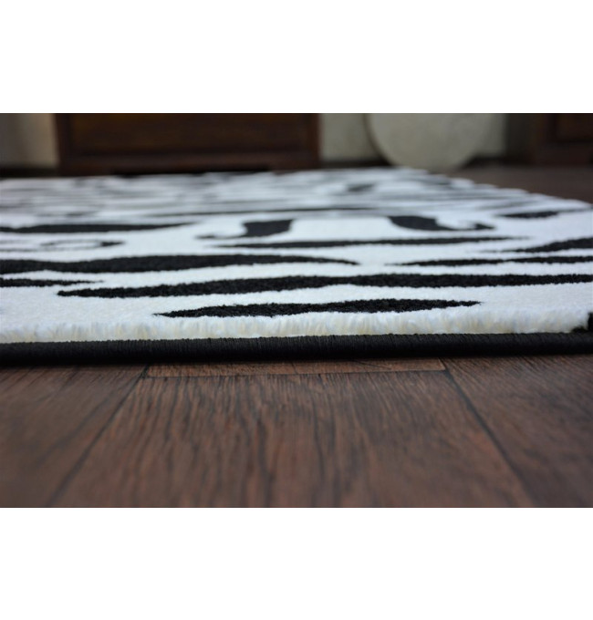 Koberec SKETCH - FA67 krém / černý - vousy