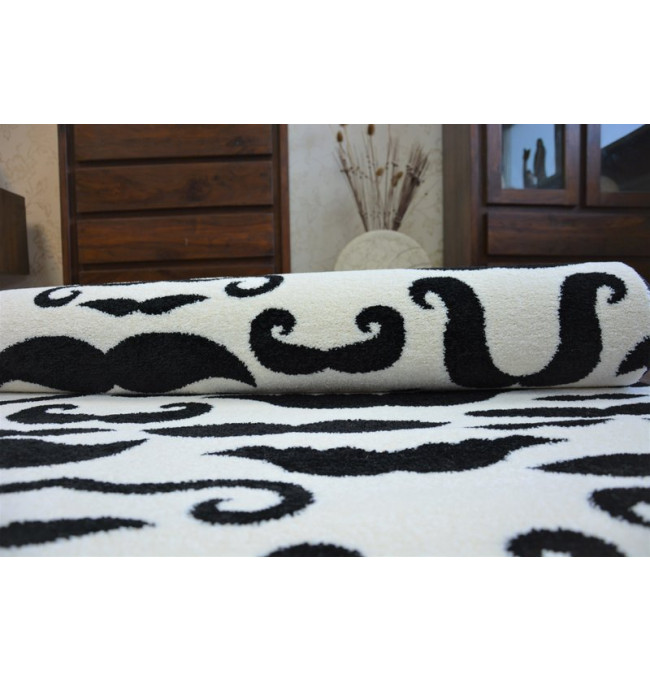 Koberec SKETCH - FA67 krém / černý - vousy