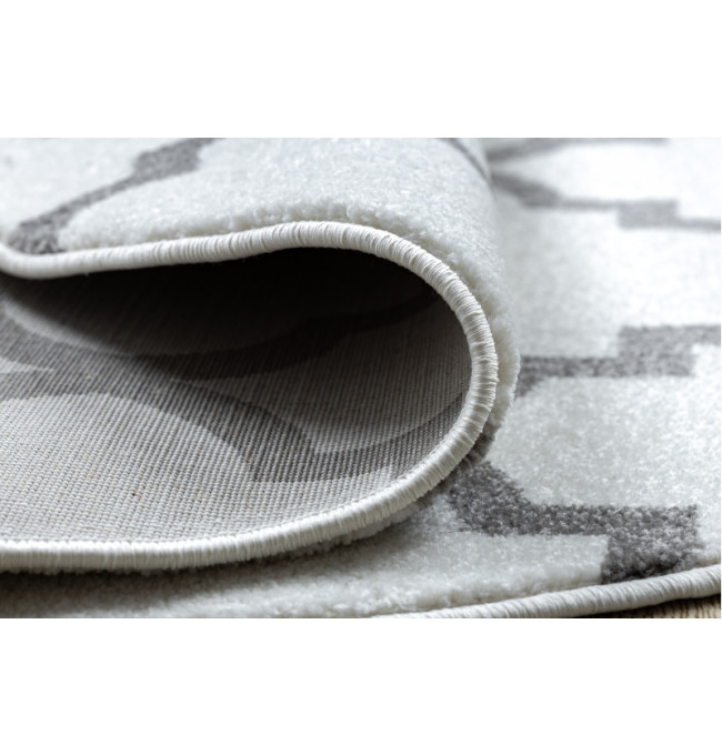 Koberec SKETCH kruh - F343 krém / šedý koniczyna marokánský trellis