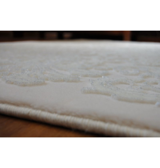 Koberec Talas 0326 White