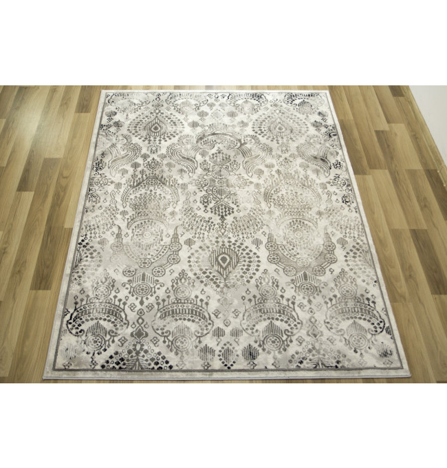 Koberec Versage 2301A Ornament černý / bílý