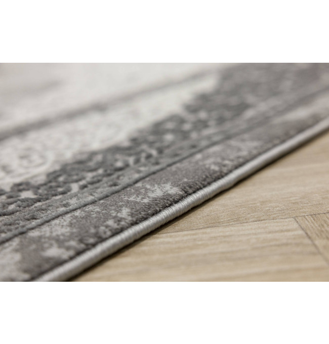 Koberec Allora Plus B826A ornament, šedý / stříbrný