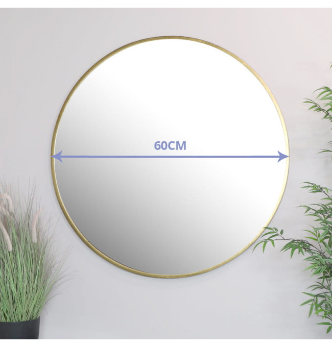 Zrcadlo se zlatým rámem