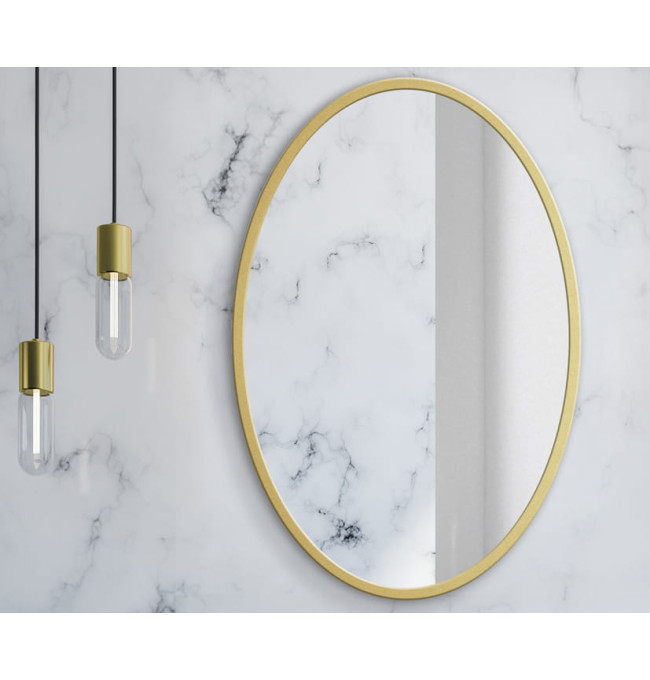 Zrcadlo se zlatým rámem