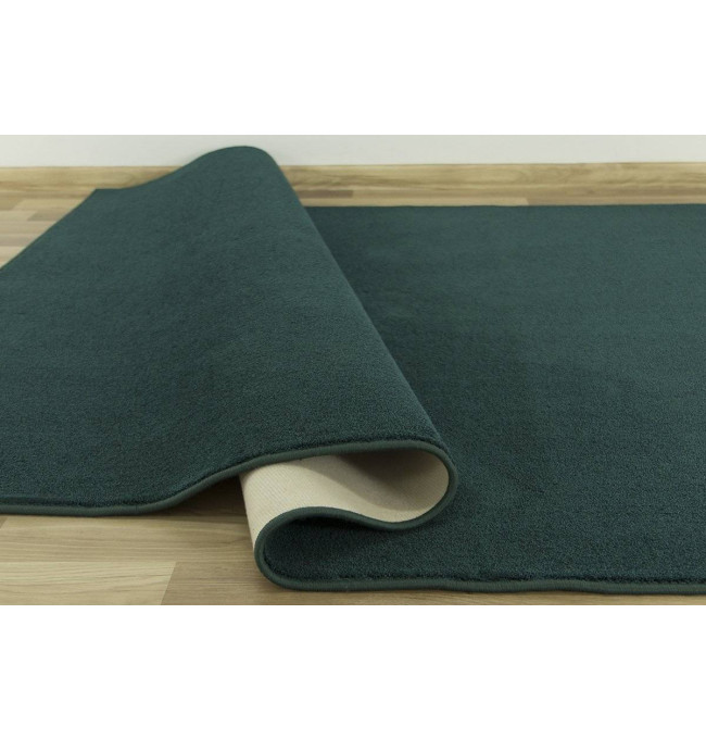 Metrážový koberec Bounty 40 zelený