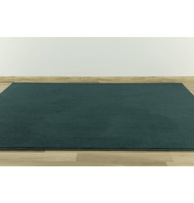 Metrážový koberec Bounty 40 zelený