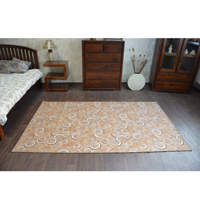 Metrážový koberec DROPS béž