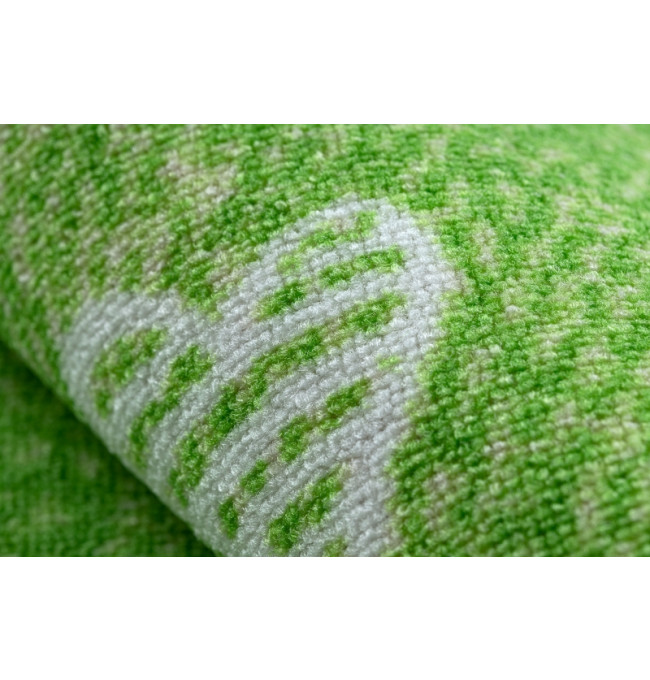 Metrážový koberec HEARTS zelený