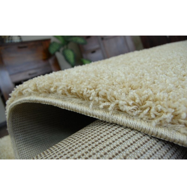 Metrážový koberec SHAGGY česnek