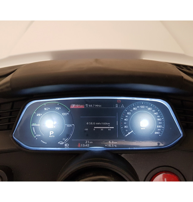 Elektrické autíčko Audi E-Tron Sportback 4x4 černé