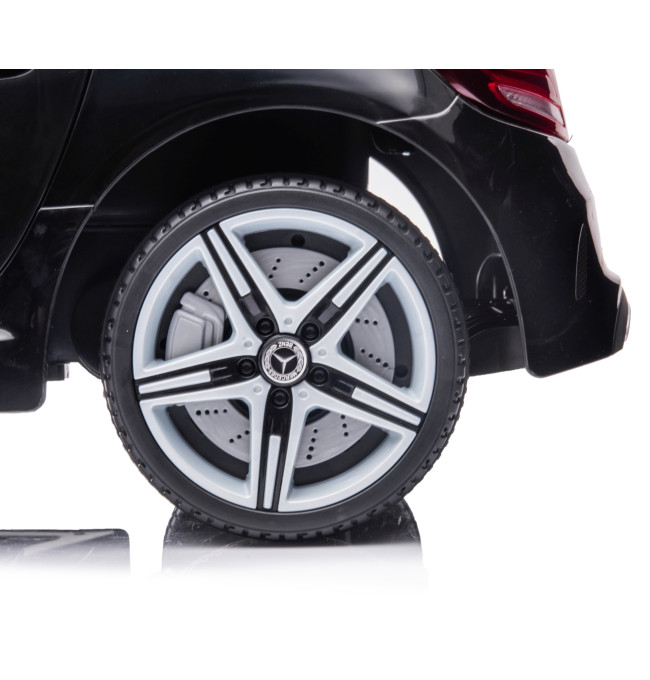 Elektrické autíčko Mercedes-Benz SLC černé