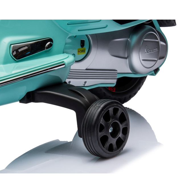 Elektrický skútr Vespa GTS Super mátový