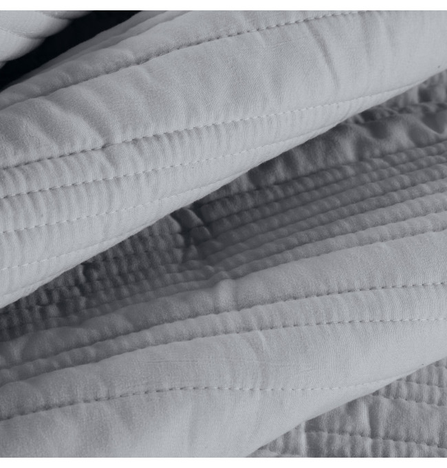 Přehoz na postel TARA stříbrný