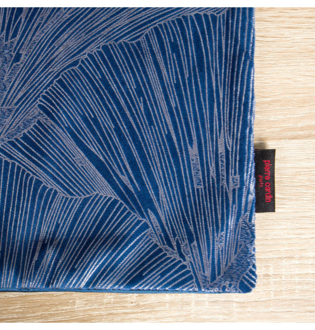 Ubrus GOJA granátový