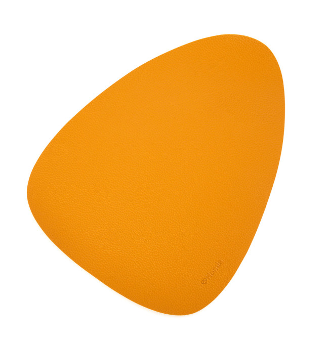 Podložka pod talíř FEMELO hořčicová SS22 982013