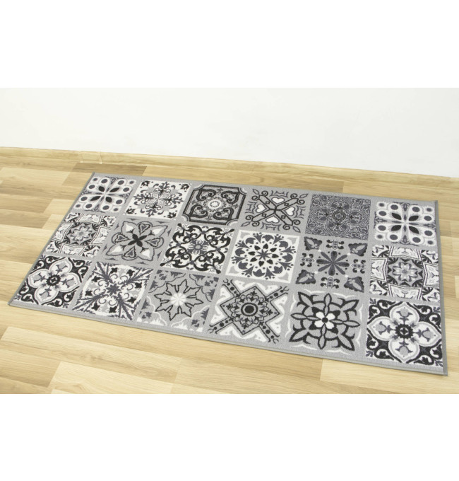 Protiskluzový koberec / běhoun Patchwork šedý