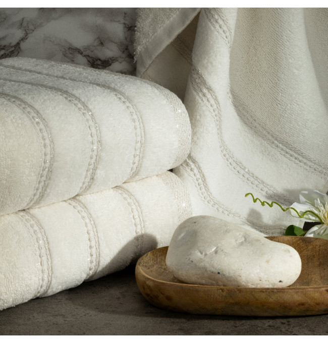 Sada ručníků GLORY 4 04 fialová