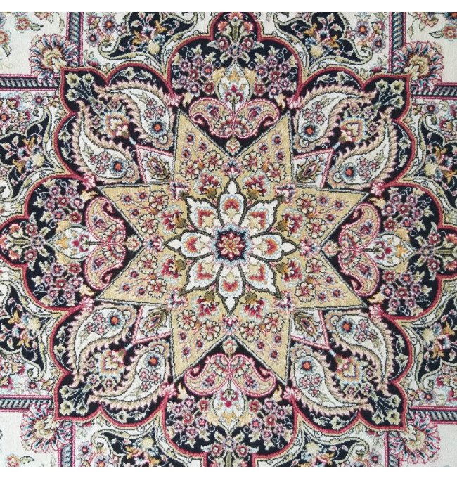 Koberec Exkluzivní PERS 09 krémový