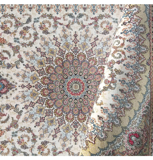 Koberec Exkluzivní PERS 02 krémový