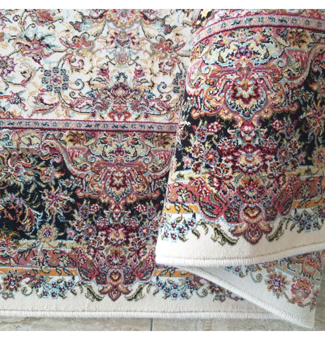 Koberec Exkluzivní PERS 11 krémový