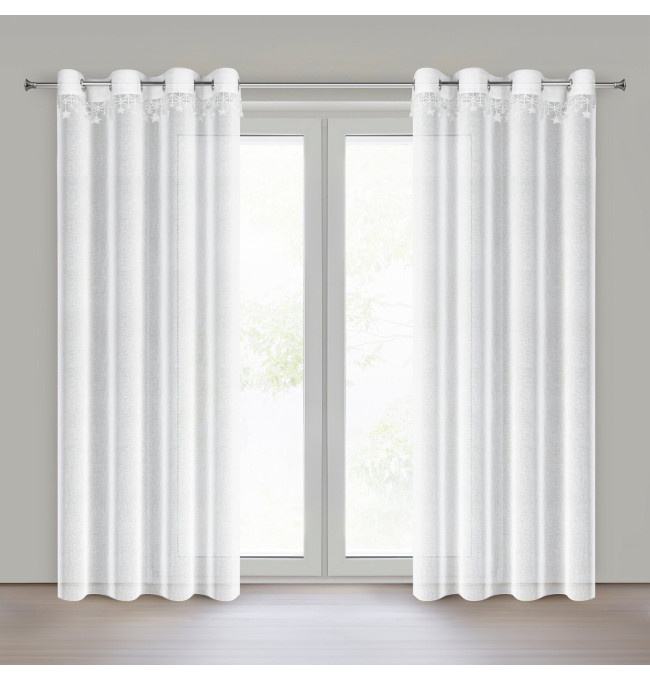 Hotová záclona XMAS bílá - na průchodkách