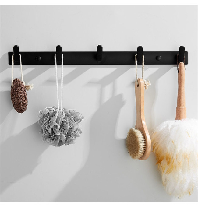 Koupelnový věšák FEZ černý