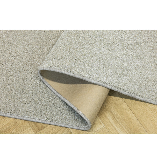 Metrážový koberec DOMINGO 172 béžový / krémový