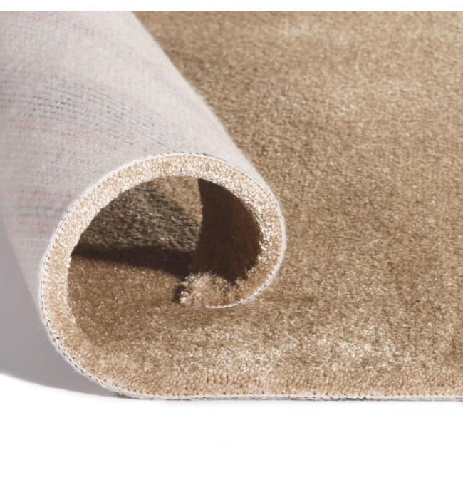 Metrážový koberec SEDUCTION karamelový