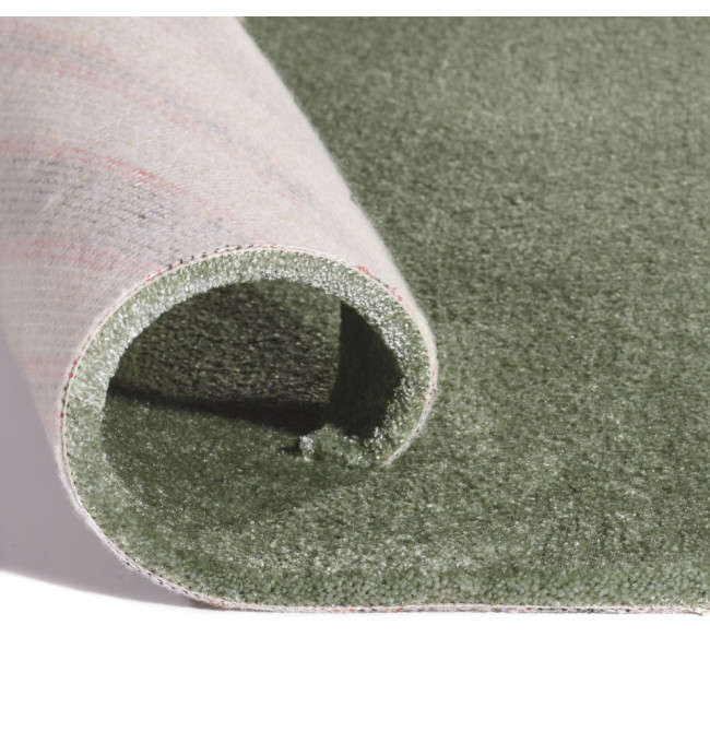 Metrážový koberec SEDUCTION zelený