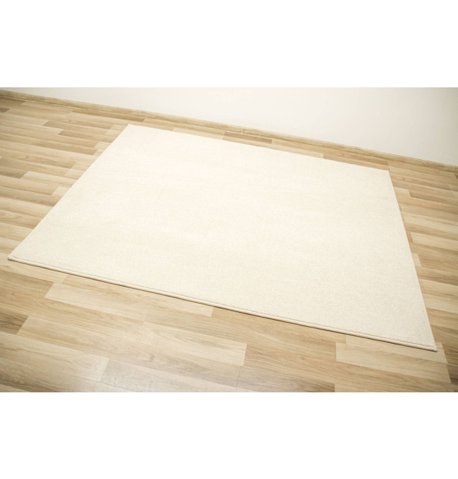 Metrážový koberec Radisson 74 krém