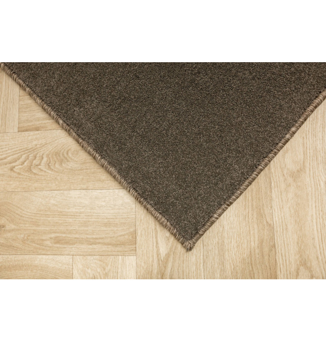 Metrážový koberec Radisson 92 hnědý