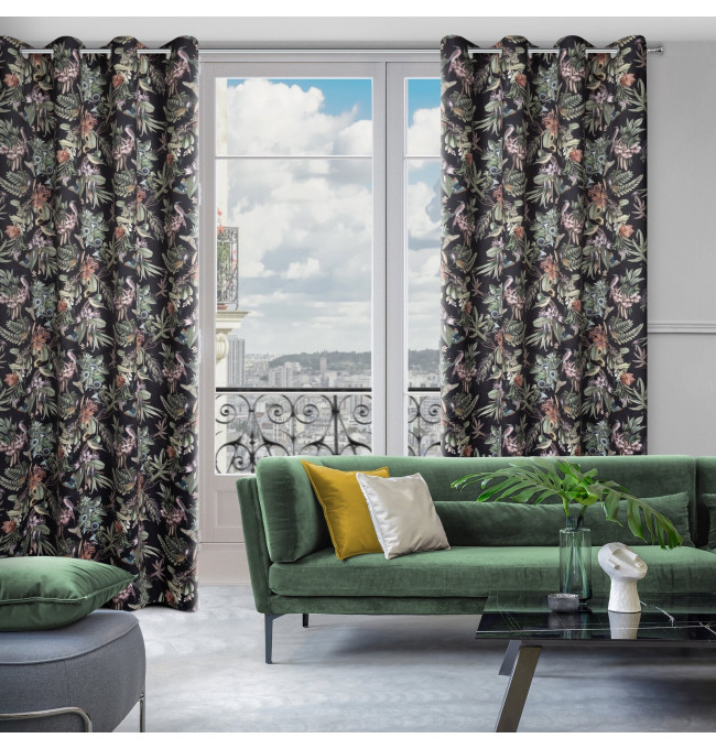 Hotový závěs BECKY černý - na průchodkách