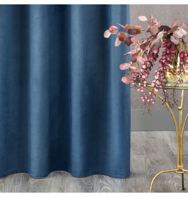 Hotový závěs D91 ROSA granátový - na pásce