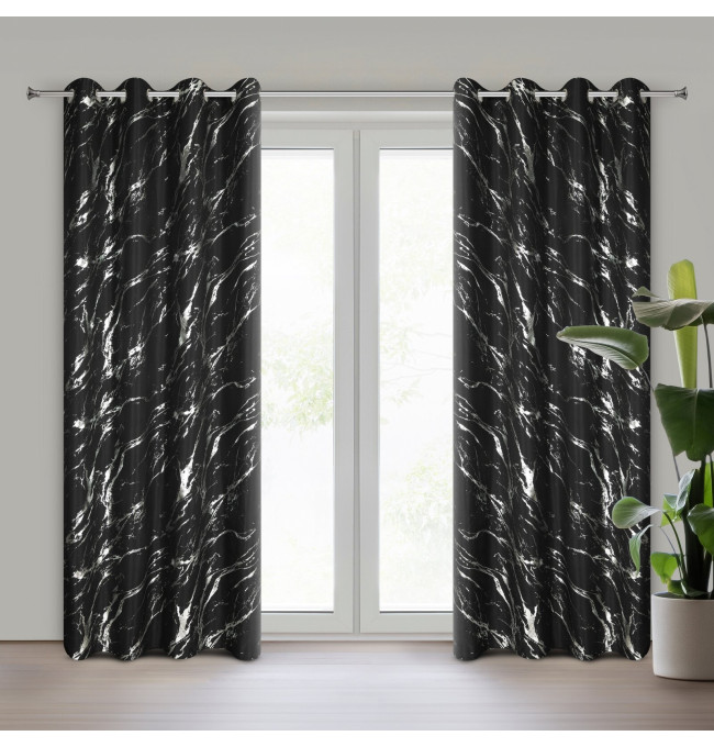 Hotový závěs LANI černý - na průchodkách