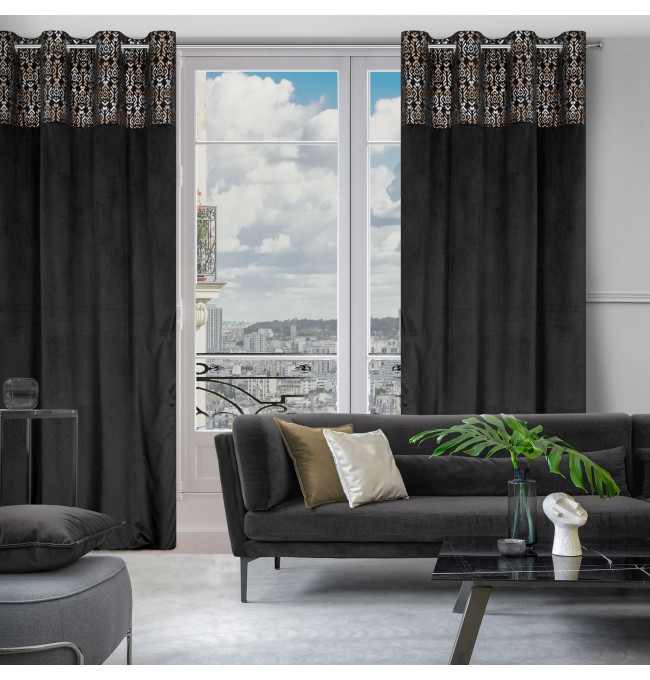 Hotový závěs LIZA černý - na průchodkách