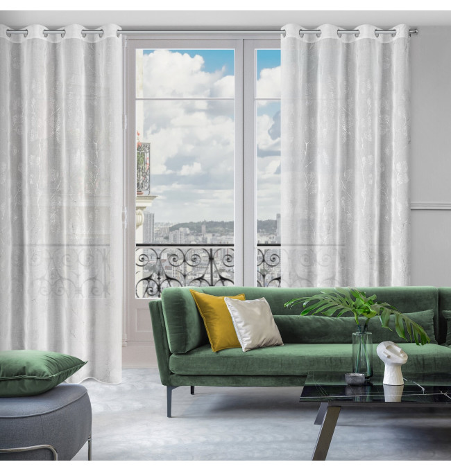 Hotový závěs MIA bílý - na průchodkách