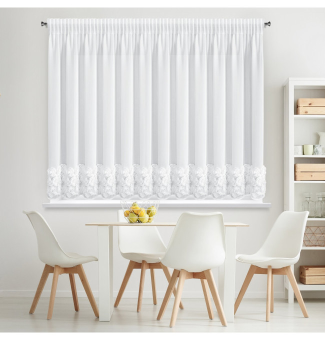 Hotová záclona ROSES 8 bílý - na pásce