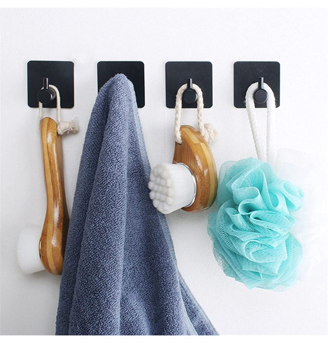 Sada čtyř koupelnových věšáků KOTOS černá (4 ks)